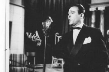 ALBERTO CASTILLO3